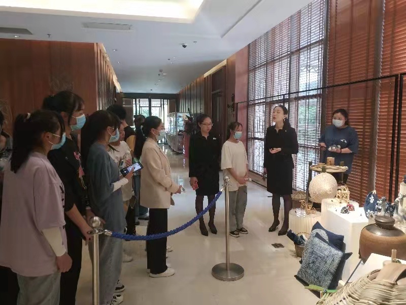 己莊.jpg